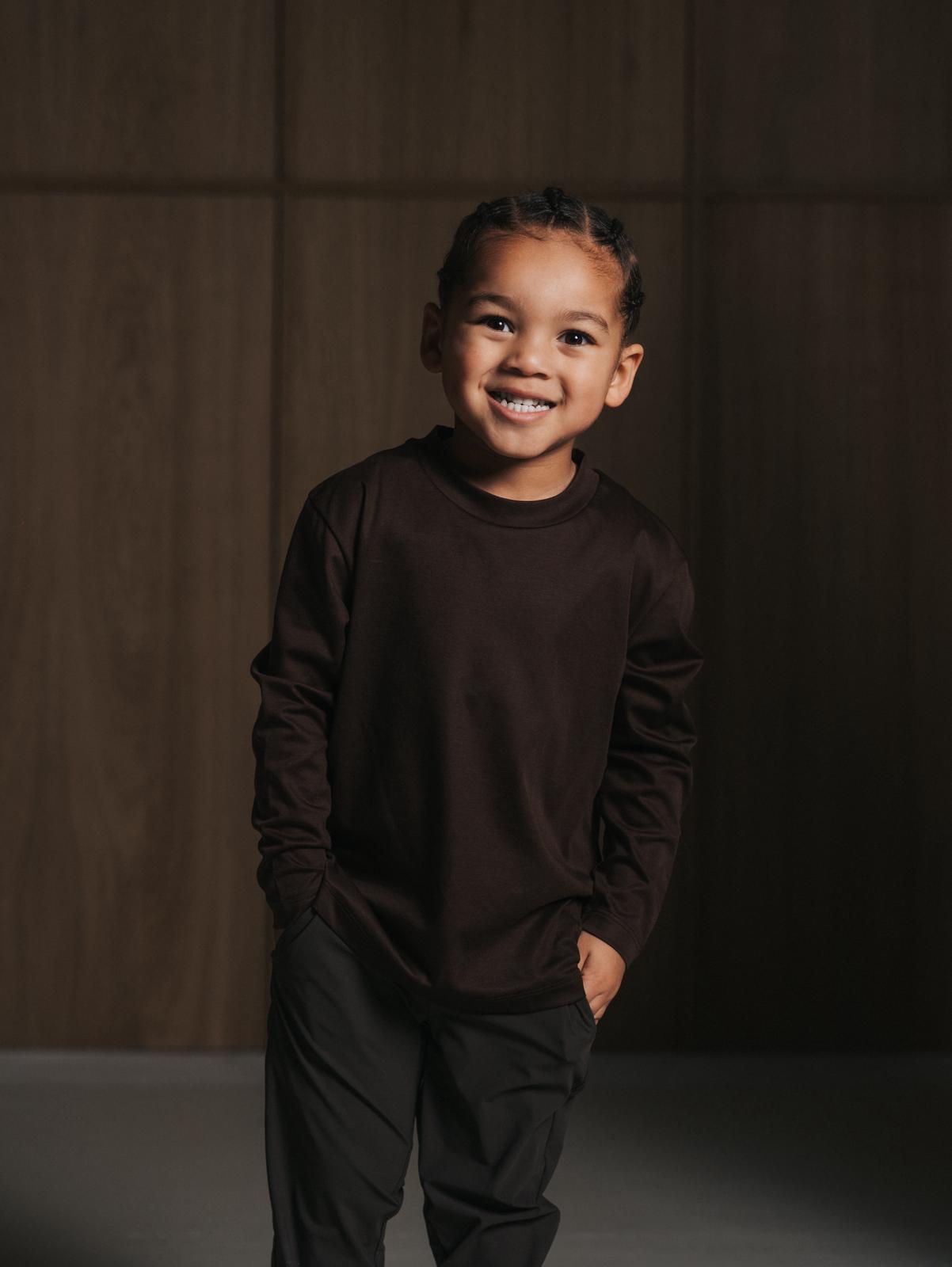 Kind in Glans longsleeve, Bois de Bronze